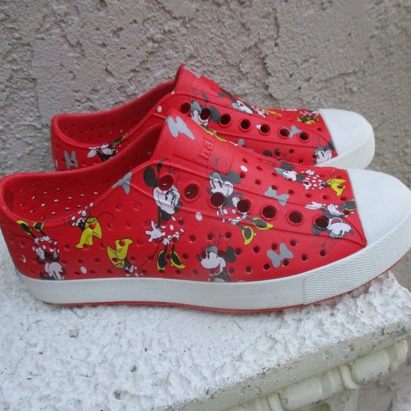 NWOT NATIVE DISNEY MINNIE MOUSE SHOES ~ 5 LADIES - Picture 9 of 10